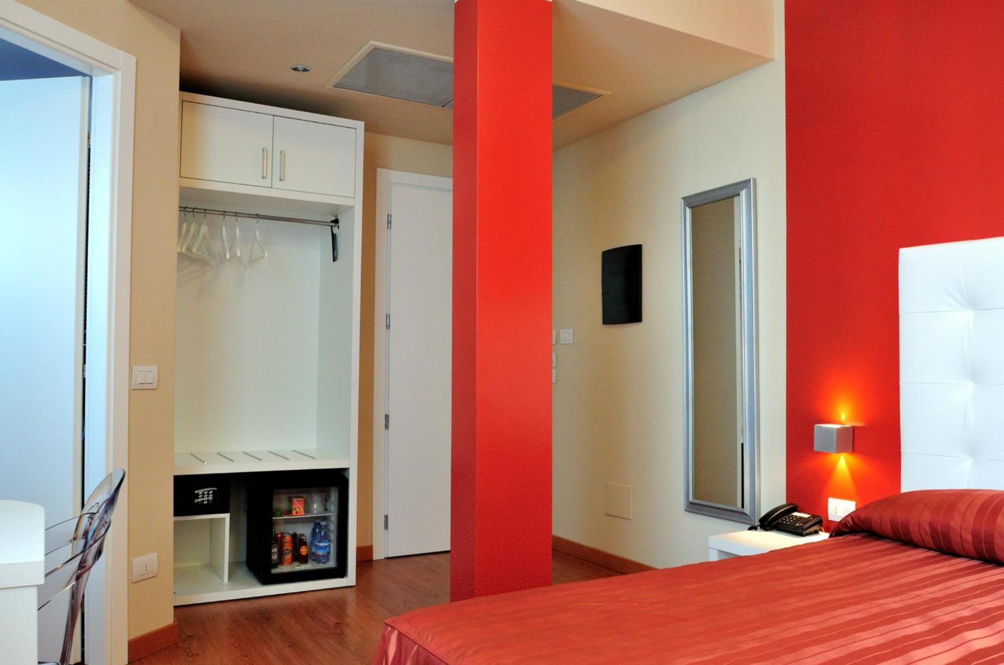 Hotel Villa Molinari Колекио Екстериор снимка