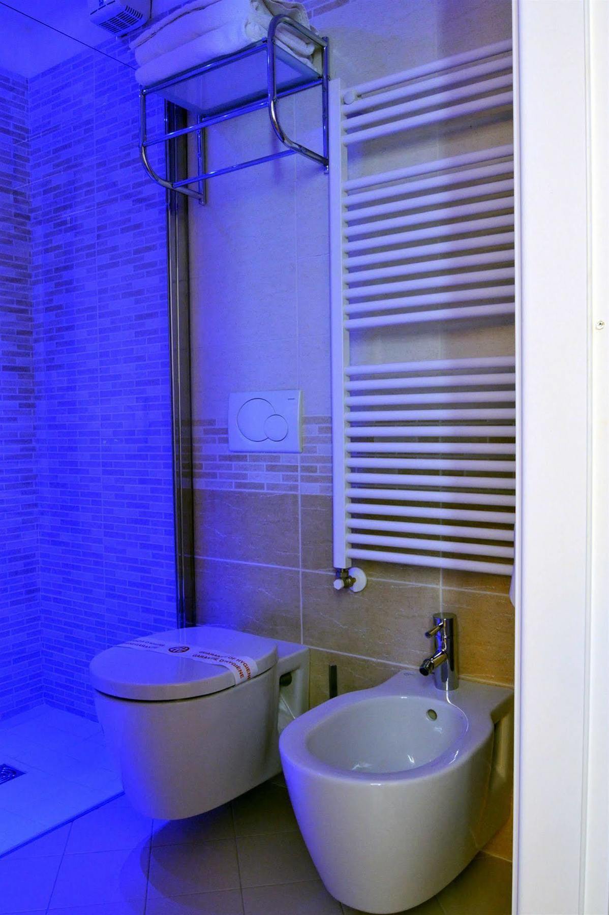 Hotel Villa Molinari Колекио Екстериор снимка